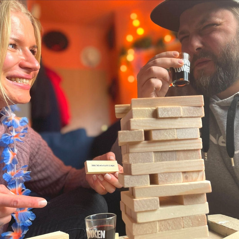 Trinkspiel 'Drunken Tower'