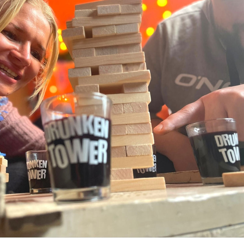 Trinkspiel 'Drunken Tower'